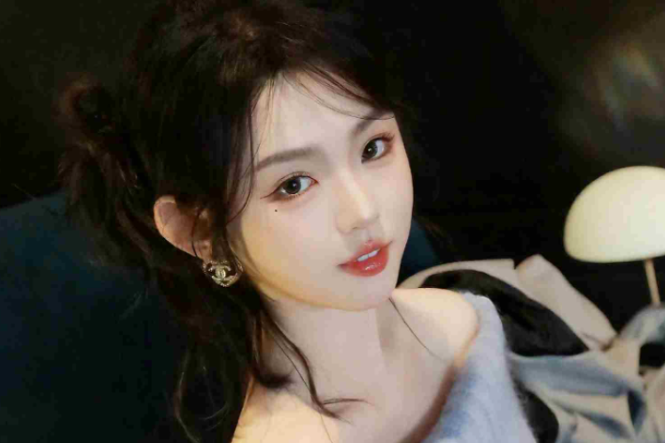 Profil dan Biodata Li Keyi, Bintangi Lebih dari 20 Judul Drama China Dalam Kurun Waktu Setahun!