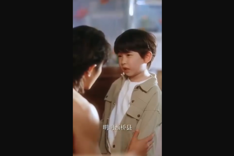 Nonton Drama China Two Fish Out of Water (2026) Full Episode Subtitle Indonesia, Rasa Kesepian yang Dirasakan Chu XuDong
