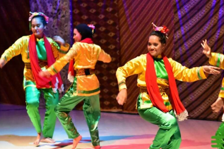 Makna Lagu Sirih Kuning Asal Betawi, Lagu Pelestarian Budaya Pengiring Tari Ngibing