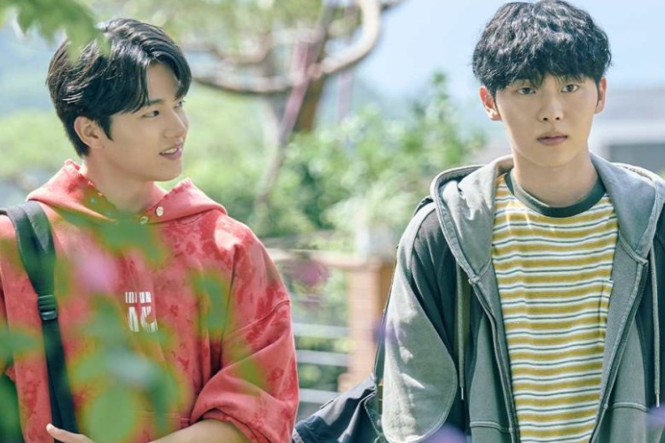 Bakat Menulis Bawaan yang Sangat Memikat! Nonton Notes from the Last Row (2026) Episode 1-2 Subtitle Indonesia